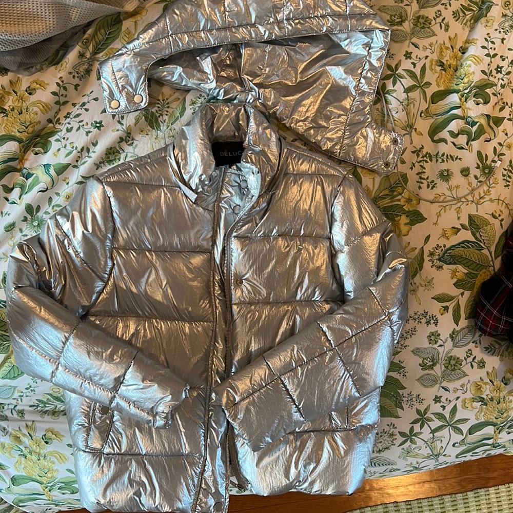 Deluc Metallic Silver Puffer Jacket in Size M